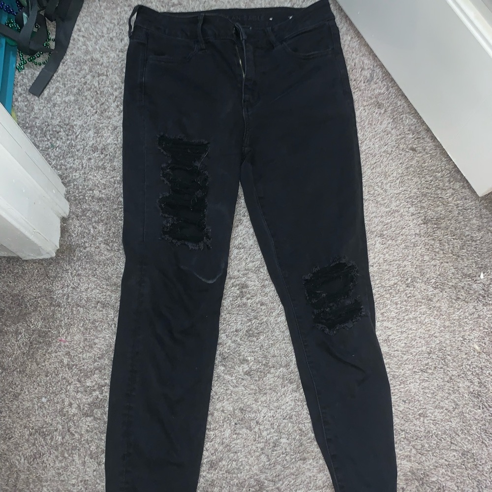 Black, ripped hi-rise jeggings